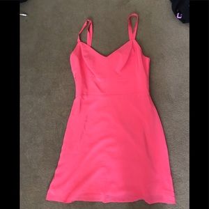 AMANDA UPRICHARD PINK DRESS